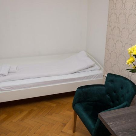Apartman Panorama Glavna Ulica 우지체 외부 사진